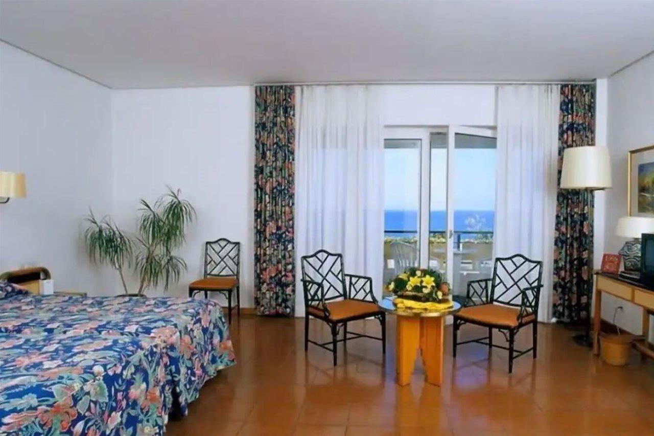 Parador De Ceuta Exterior photo